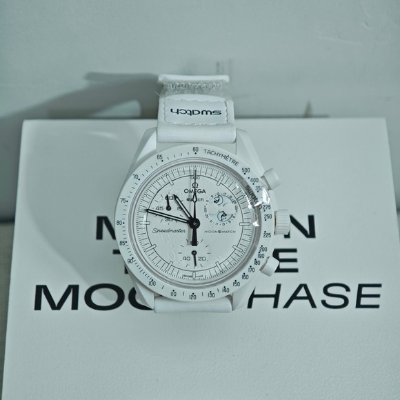 🍂Swatch × Omega Moonphase Collection – Full Moon